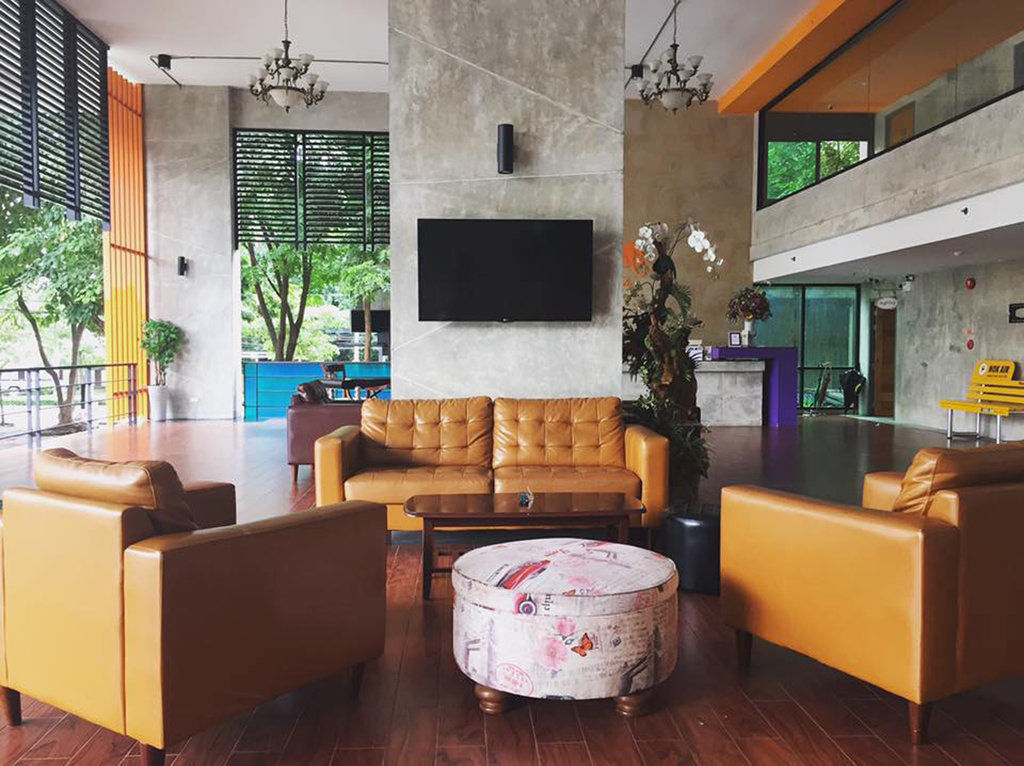 Prestige Chiang Mai Ξενοδοχείο Εξωτερικό φωτογραφία